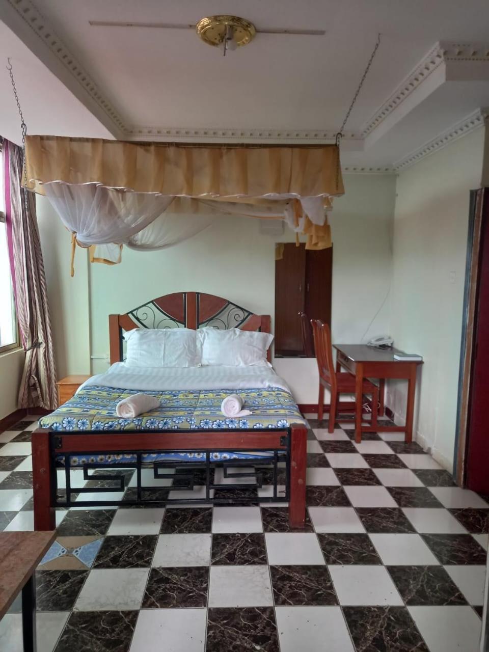Newstead Hotel Naivasha Εξωτερικό φωτογραφία