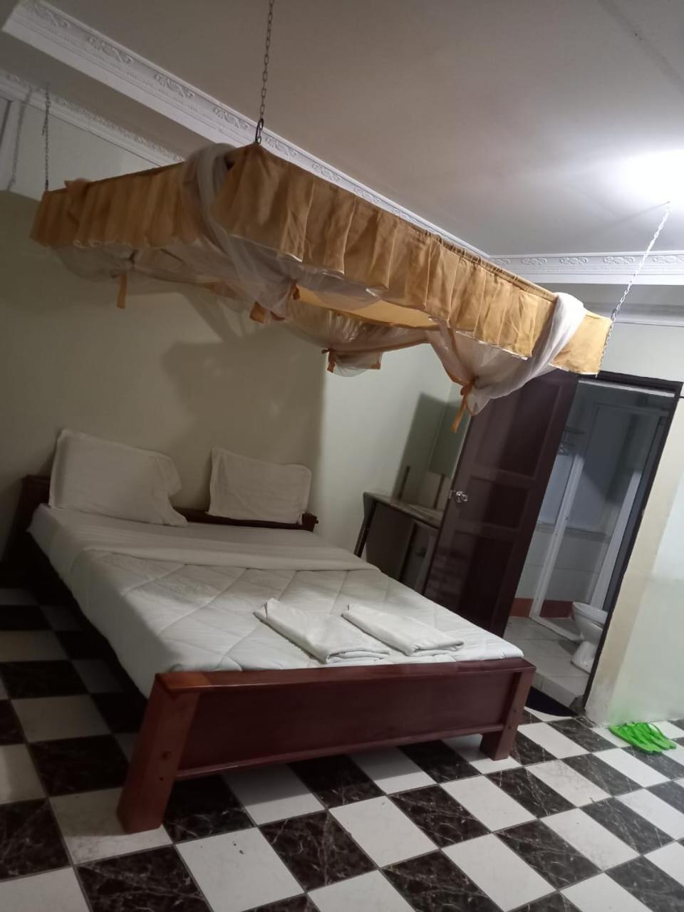 Newstead Hotel Naivasha Εξωτερικό φωτογραφία